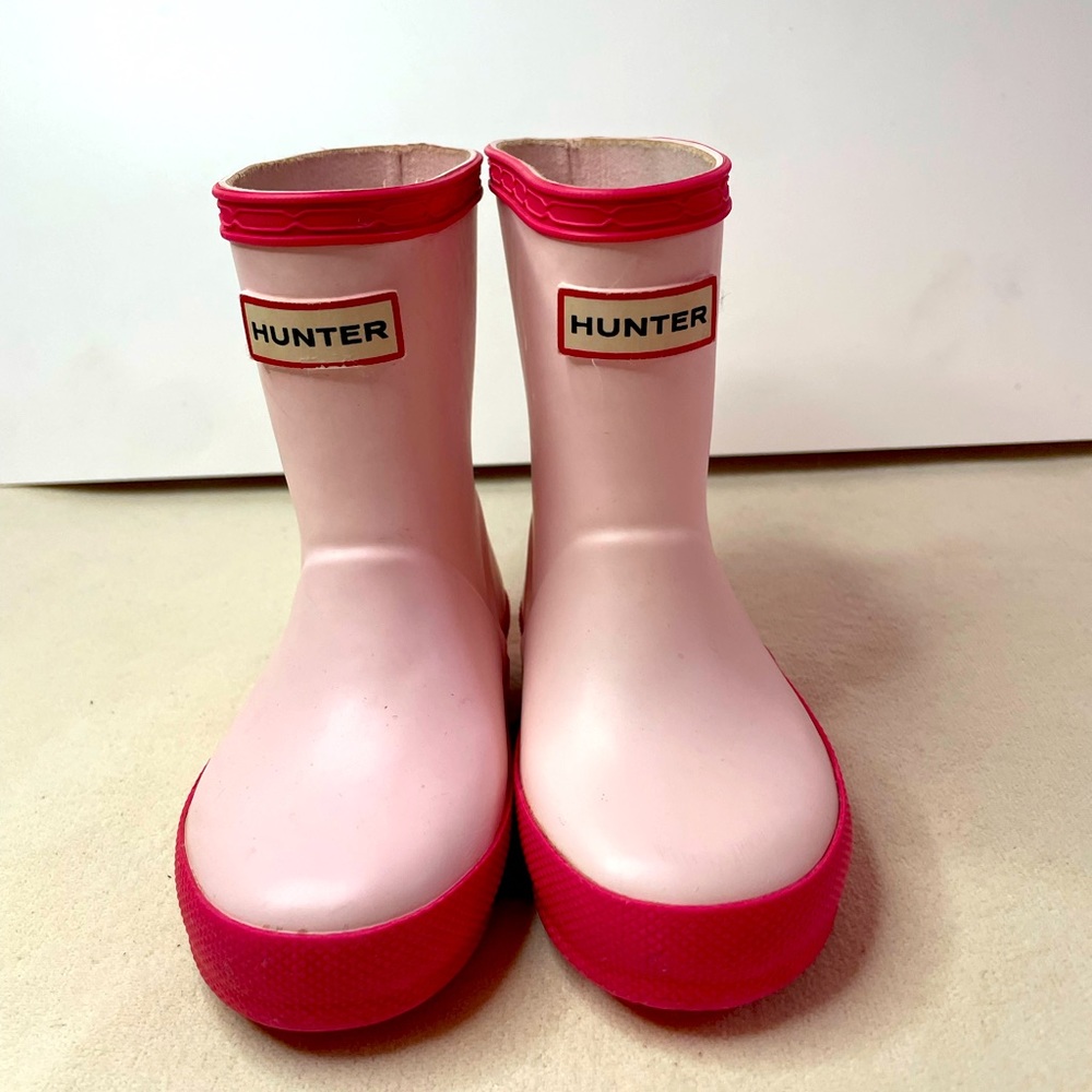 Hunter toddler rain boots US 5